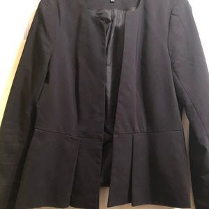 Nice light jacket size 16